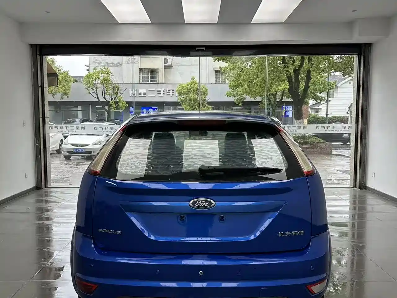 Фото 8 - Ford Focus
