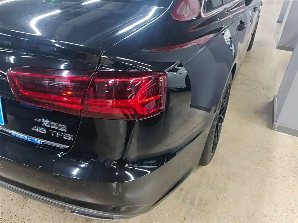 Audi A6L 2018 Model 35 TFSI Collector's Edition фото 8