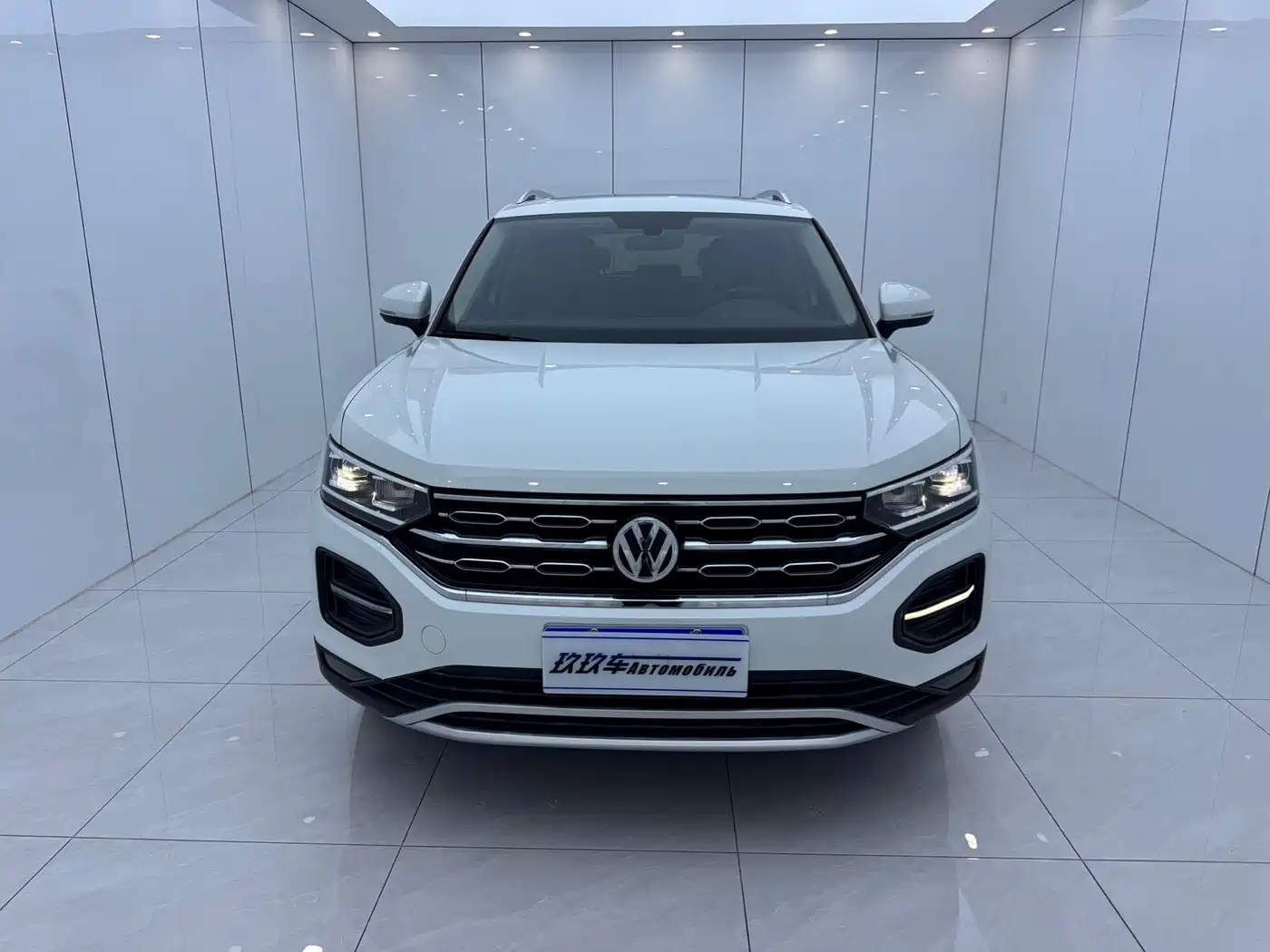 Volkswagen Tayron 2022 280TSI 2WD Luxury Smart Connect Edition фото 2