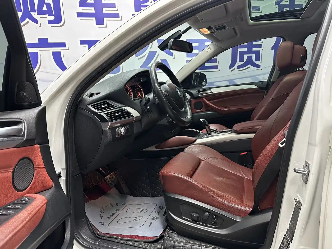 BMW X6 фото 7