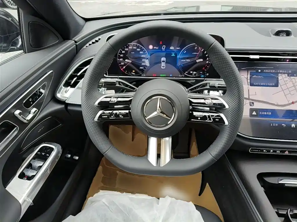 Mercedes-Benz E-Class New Energy 2023 E 350 e L Plug-in Hybrid Sport Sedan фото 11