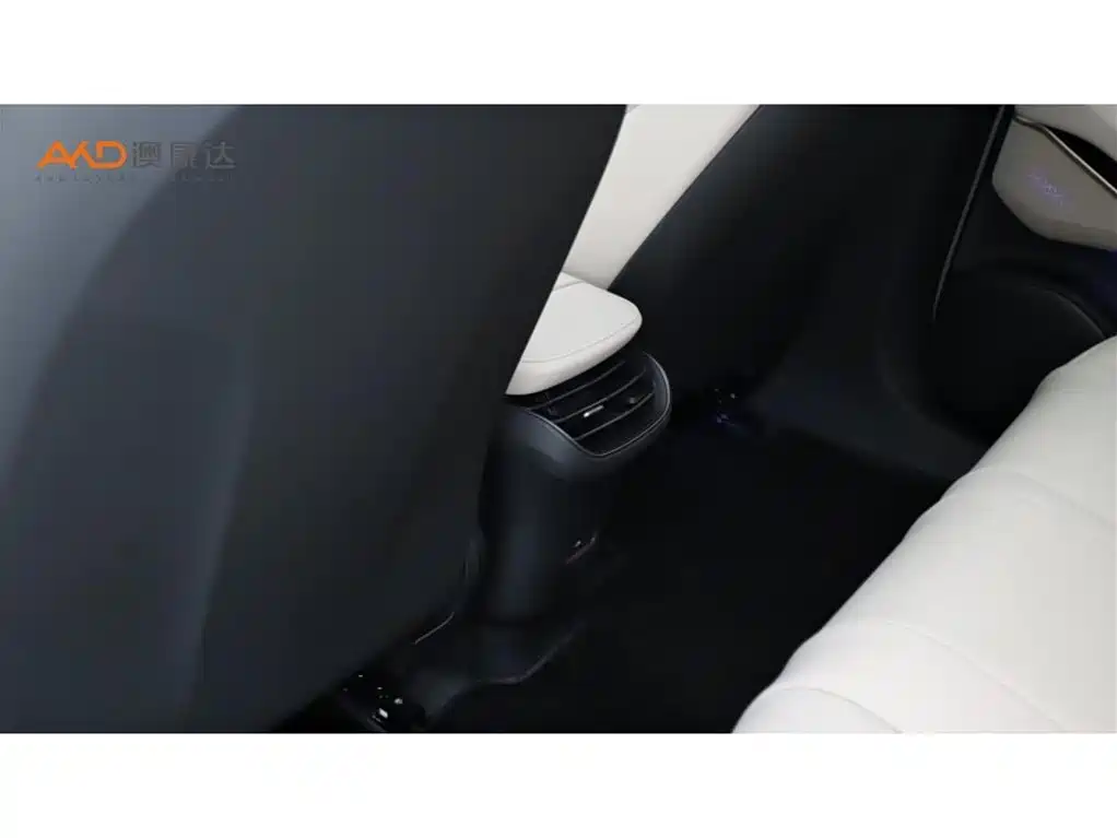 Фото 9 - NIO ET5