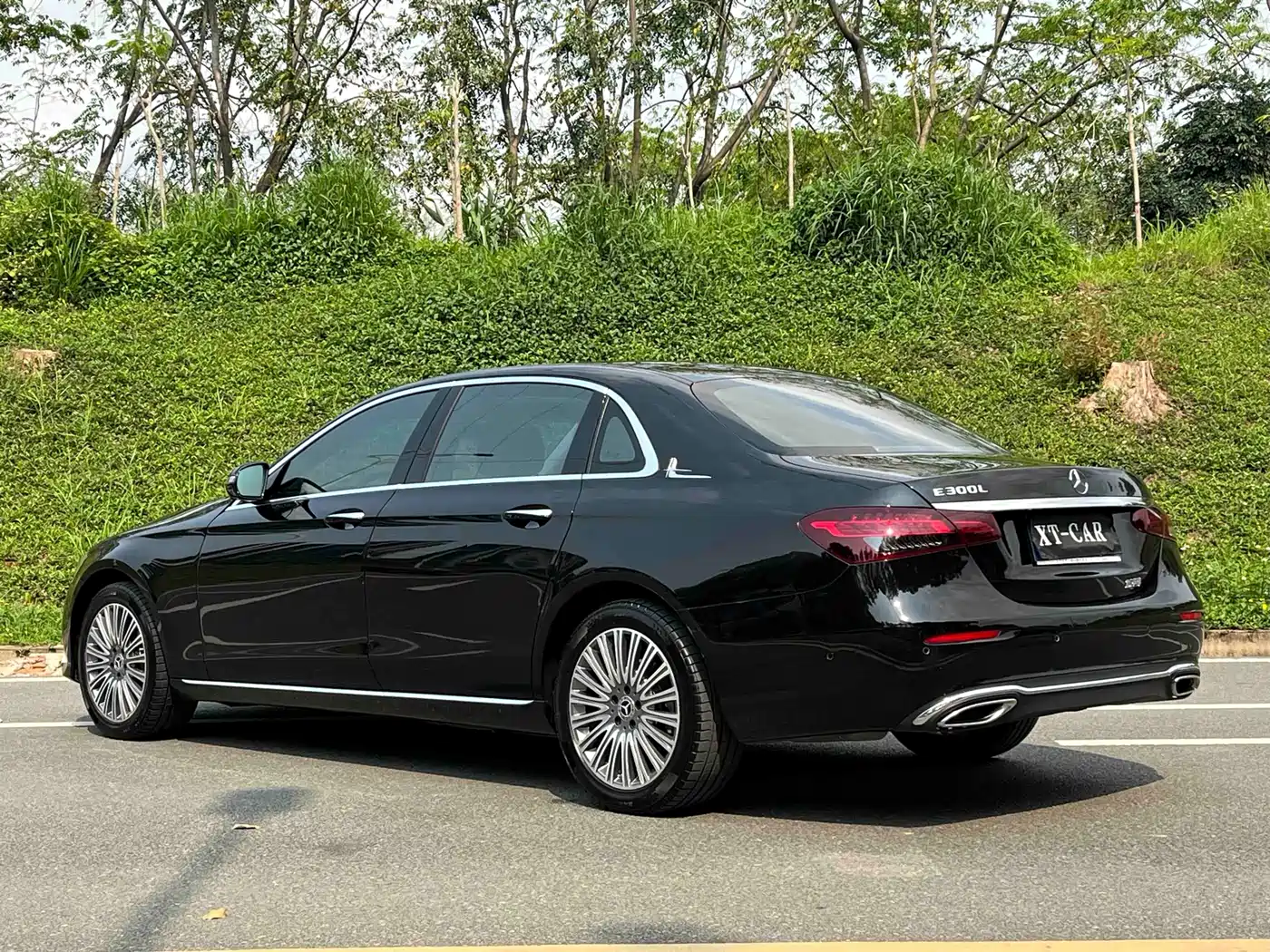 Mercedes-Benz E-Class 2023 E 300 L Luxury фото 7