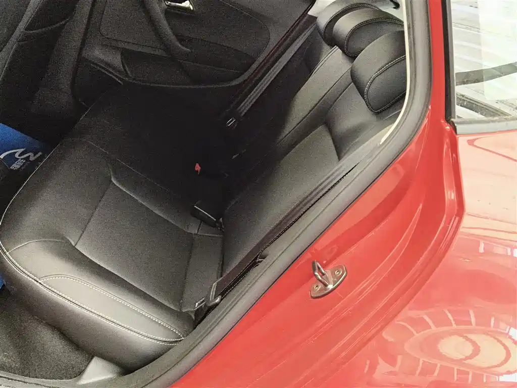 Volkswagen Polo 2018 1.5L Auto Safe Drive фото 13