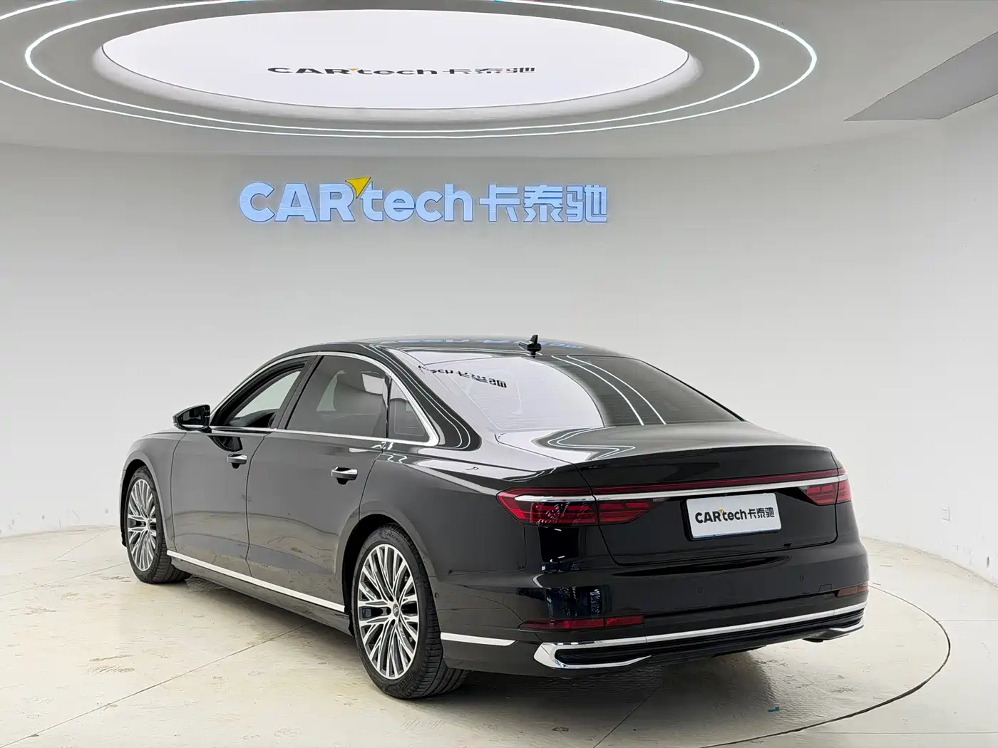Audi A8 2024 Model A8L 50 TFSI quattro Premium Selection фото 7