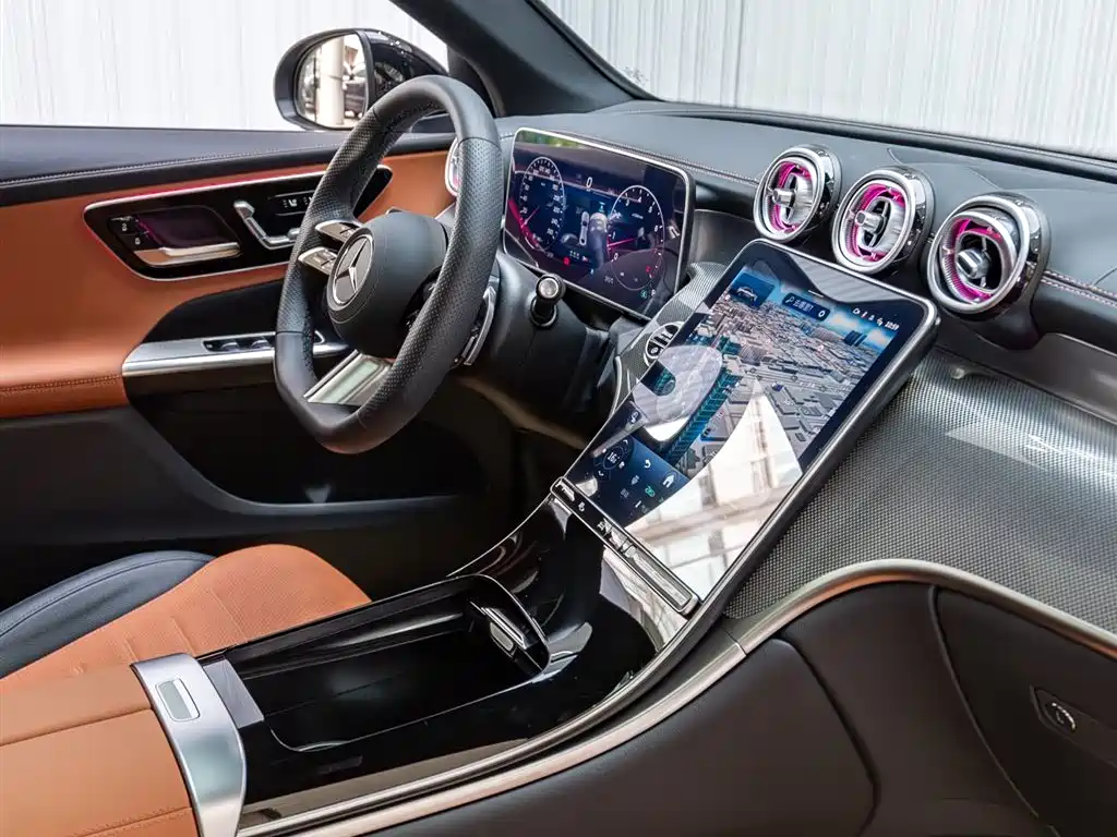 Mercedes-Benz GLC Coupe 2025 GLC 260 4MATIC Coupe SUV фото 25