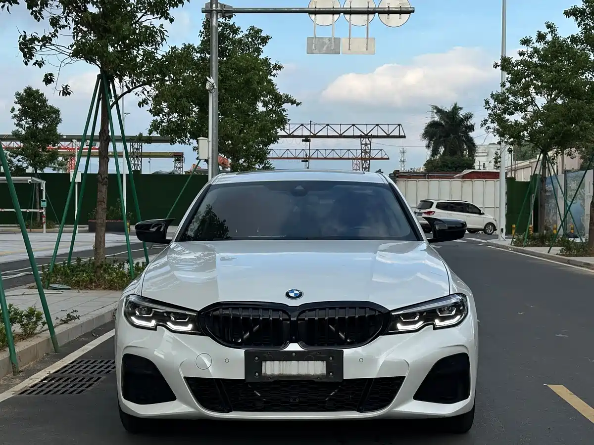 BMW 3 Series 2021 325Li M Sport Night Edition фото 2