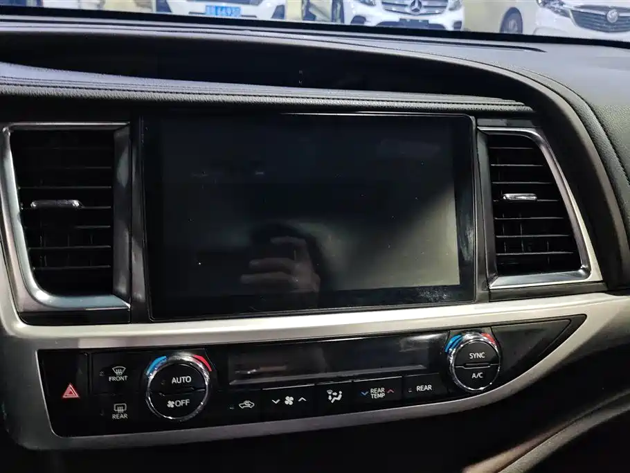 Toyota Highlander 2018 2.0T 4WD Luxury 7-seater (China V) фото 13