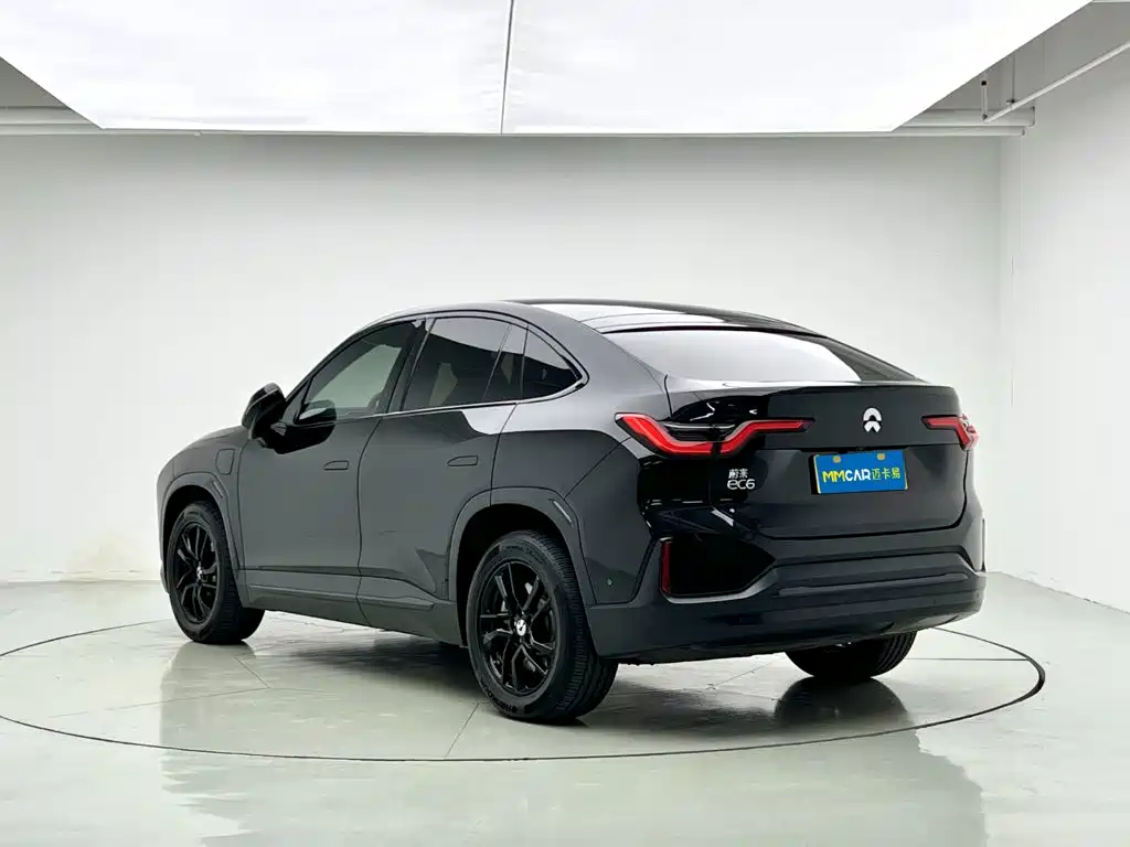 Фото 2 - NIO EC6