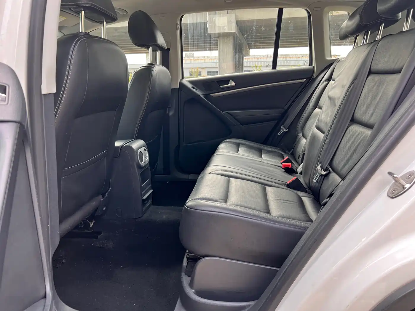 Volkswagen Tiguan 2016 Model 300TSI Automatic 2WD Luxury Edition фото 12
