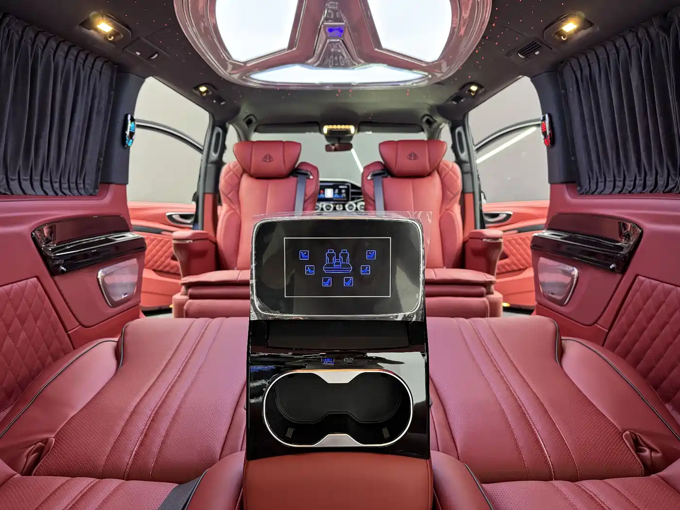 Mercedes-Benz Vito 2018 2.0T Business Edition China VI фото 14