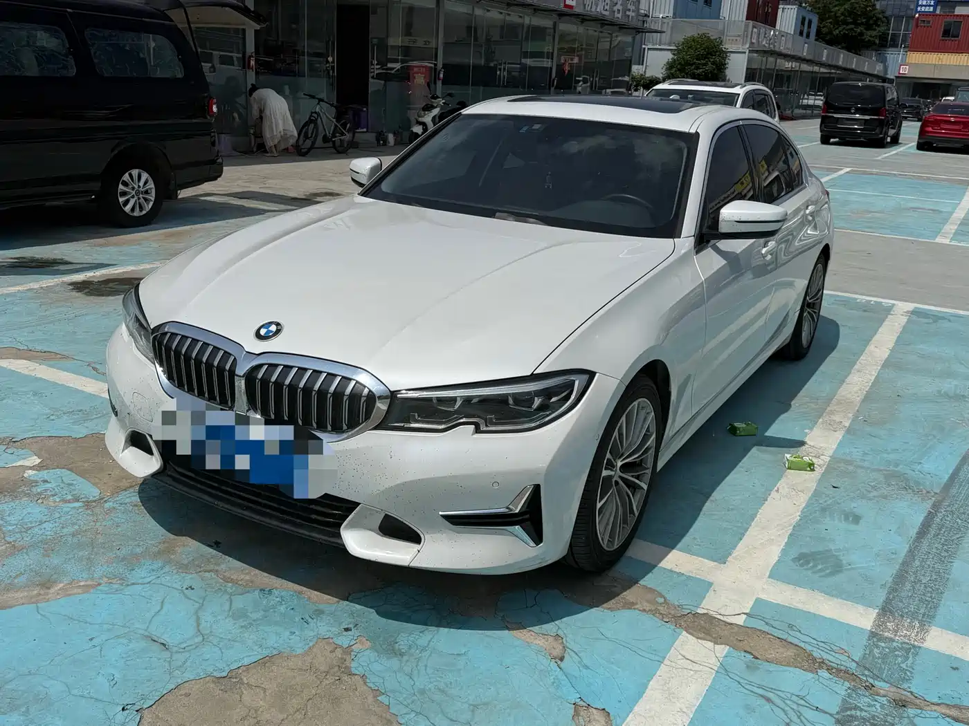 BMW 3 Series 2020 325Li Launch Edition