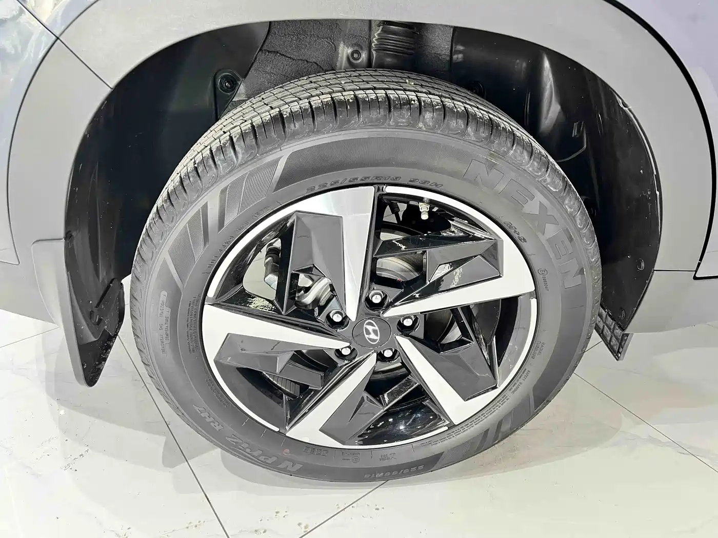 Hyundai Beijing Hyundai ix35 2021 240TGDi DCT 2WD GLS Leading Edition фото 19