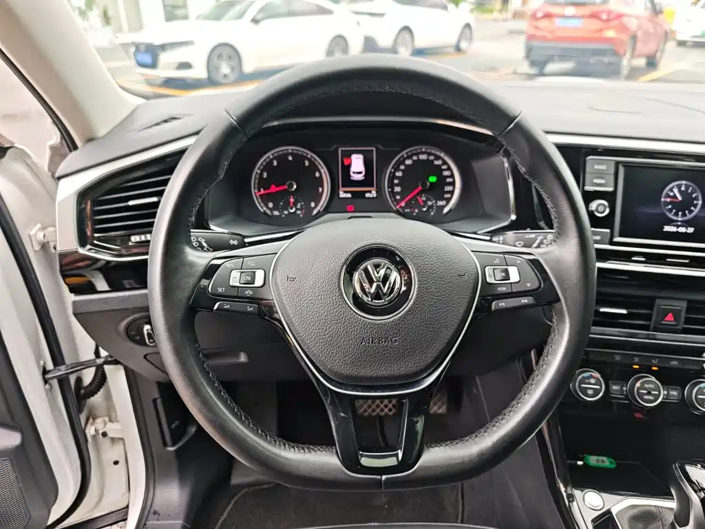 Volkswagen Tayron 2019 2019 330TSI 2WD Luxury China VI