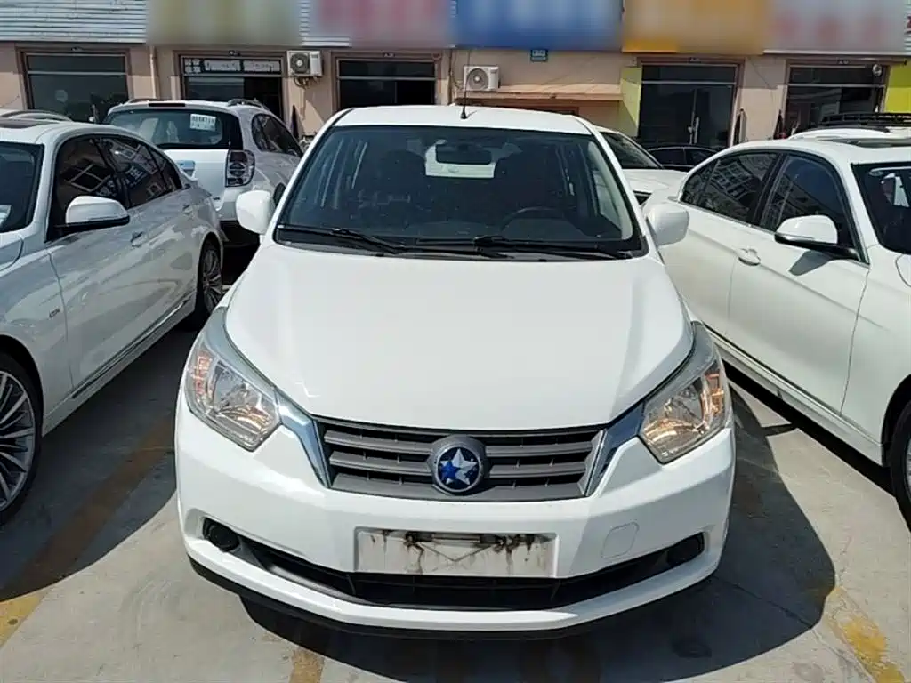 Venucia R50 2015 2014 1.6L Automatic Exciting Edition