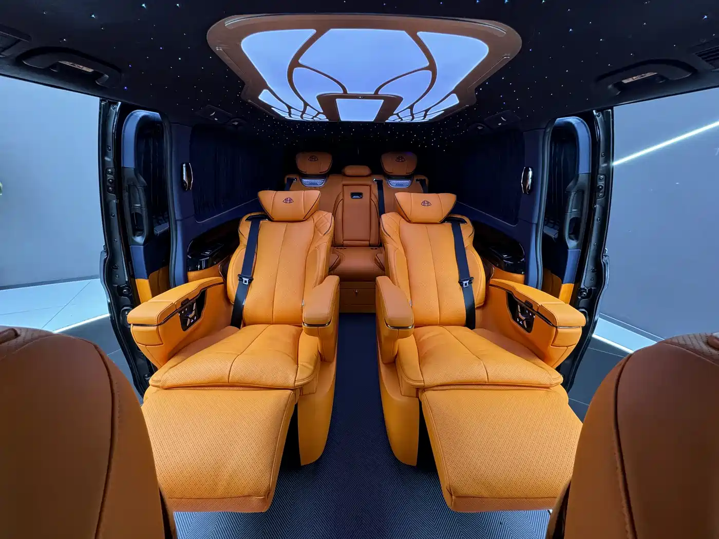 Mercedes-Benz Vito 2020 2.0T Business Edition (7-seater) фото 16