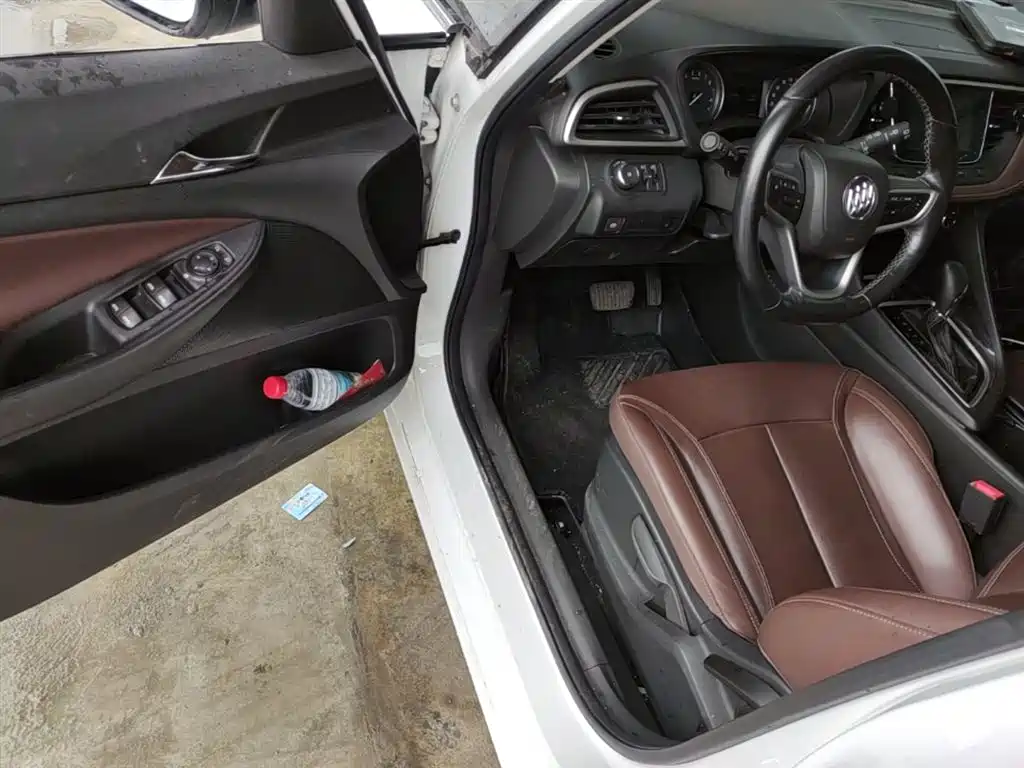 Buick GL6 2018 18T 6-Seater Luxury фото 16
