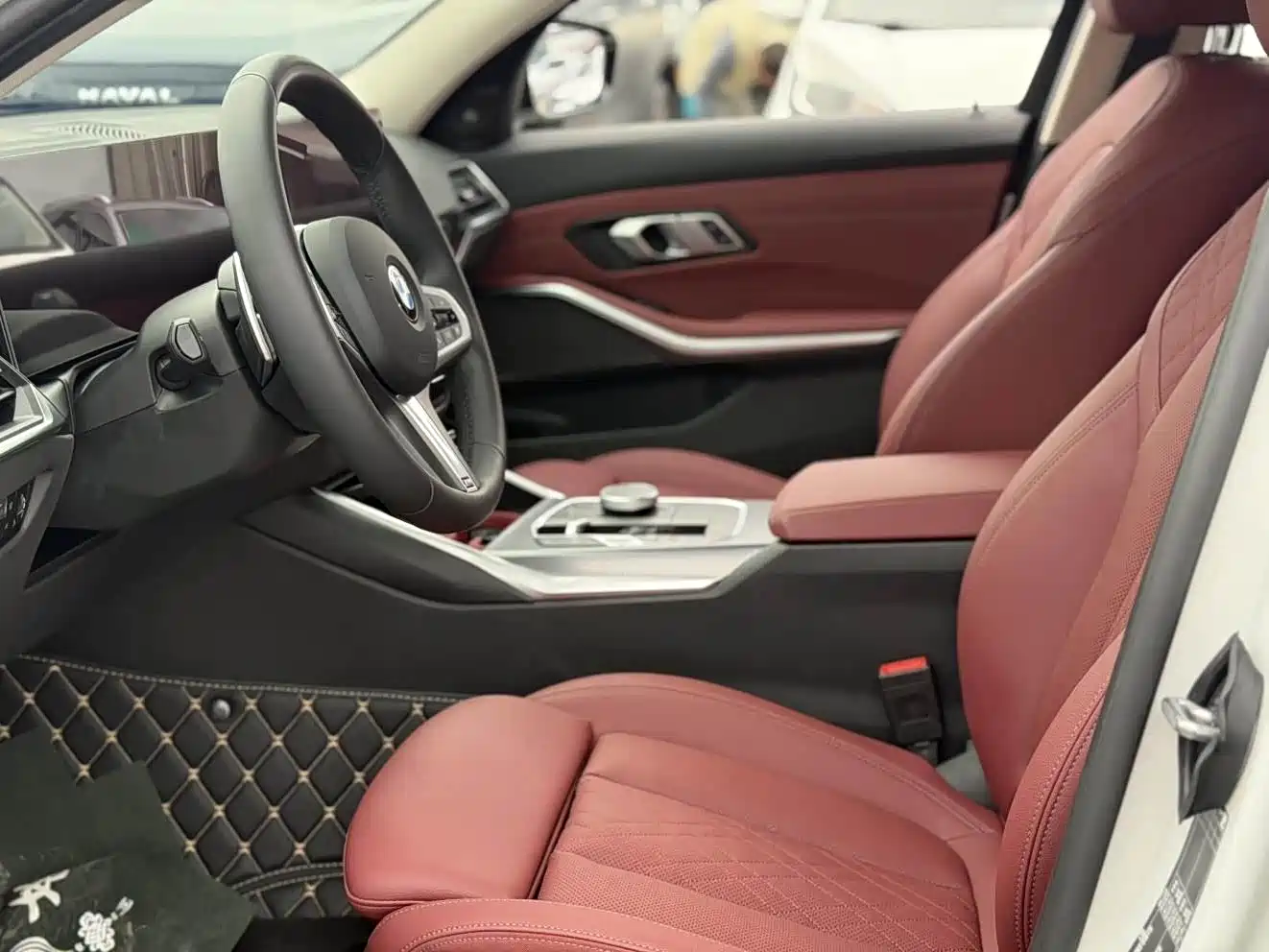 BMW 3 Series 2023 325Li M Sport Black Night Package фото 14
