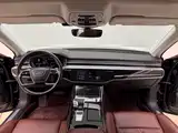 Photo 19 - Audi A8