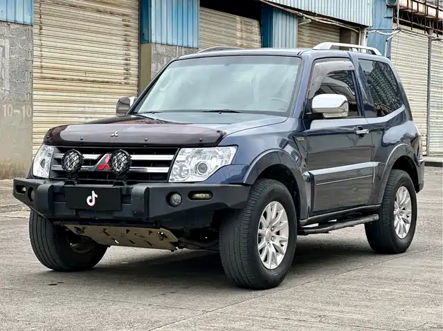  Mitsubishi Pajero (Import) 2008 3.8 3-door GLS Cool Edition