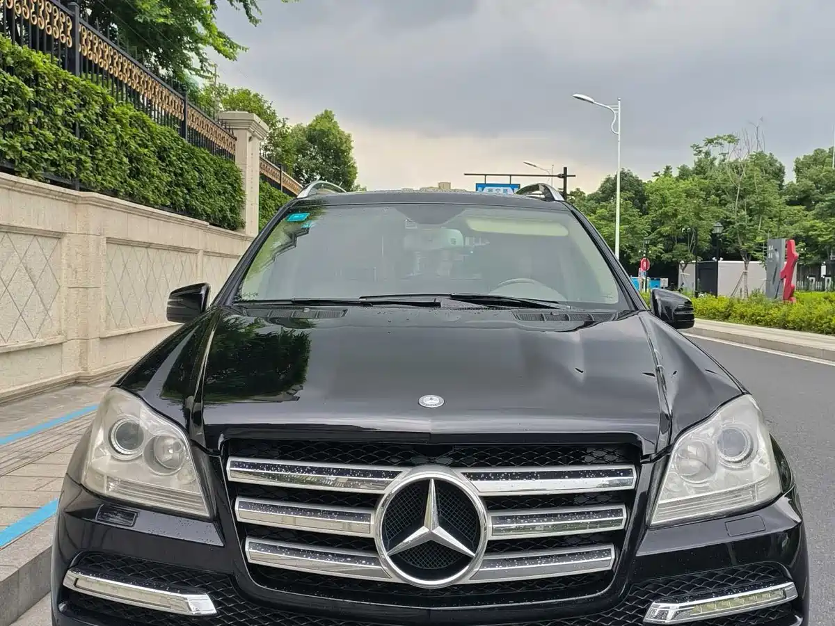 Mercedes-Benz GL-Class 2011 GL 450 Prestige Grand Edition фото 2