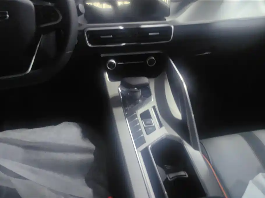 GEELY AUTOMOBILE BINYUE