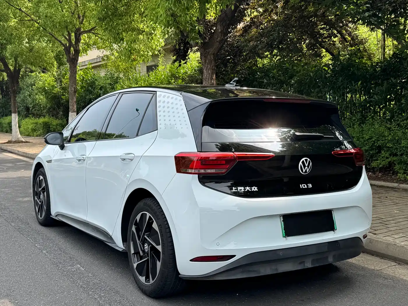 Volkswagen ID.3 2023 Upgraded Pure Intelligence Edition фото 4