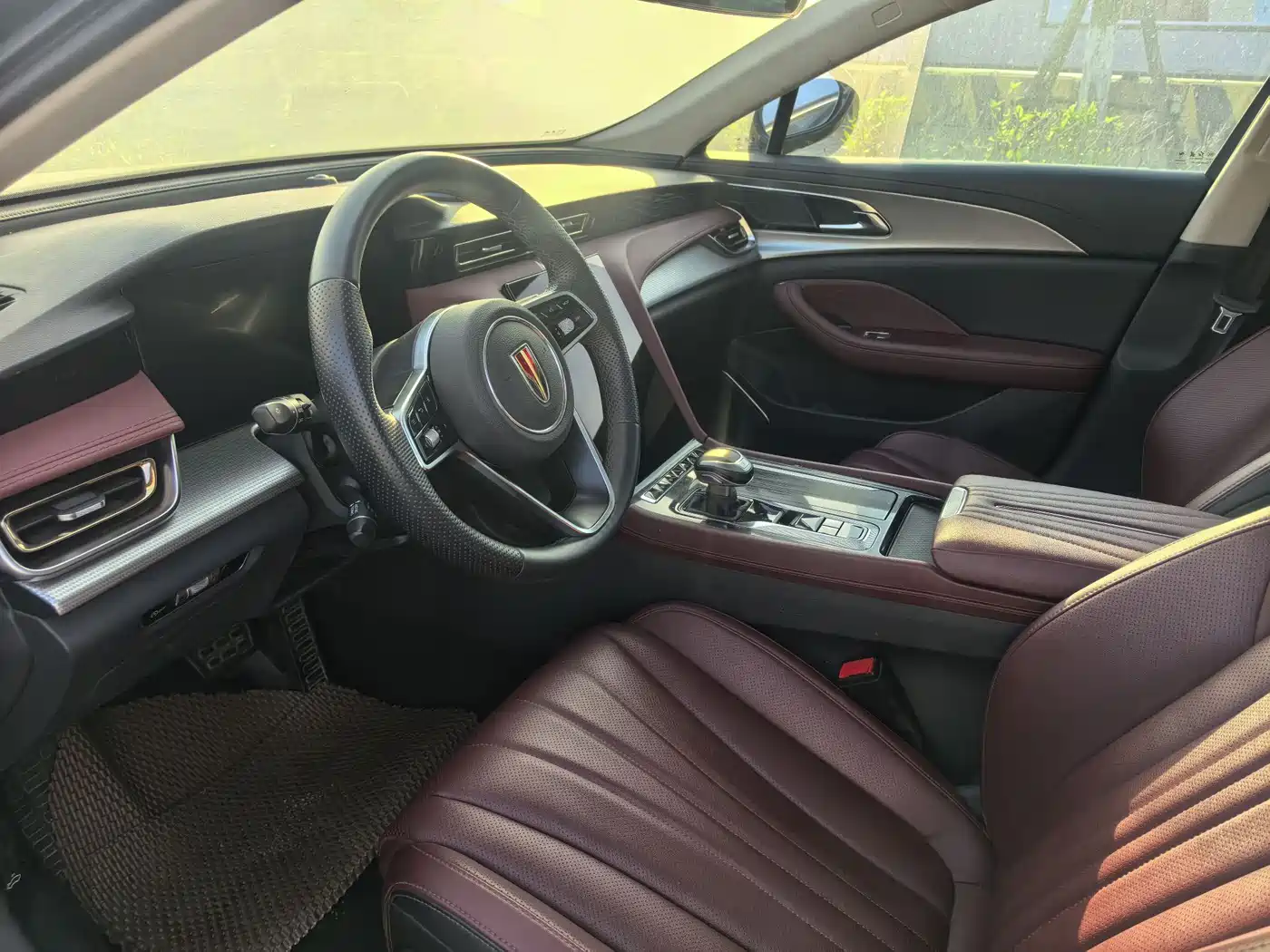 Hongqi H5 2023 1.5T DCT Smart Connect Flag Rhythm фото 3