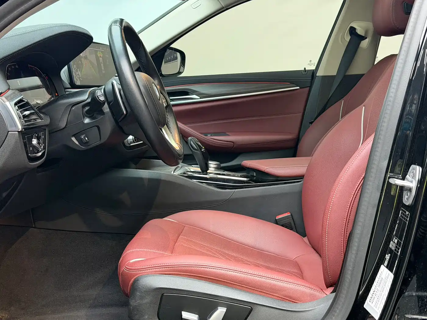 BMW 5 Series 2021 530Li Leading Luxury Package фото 4
