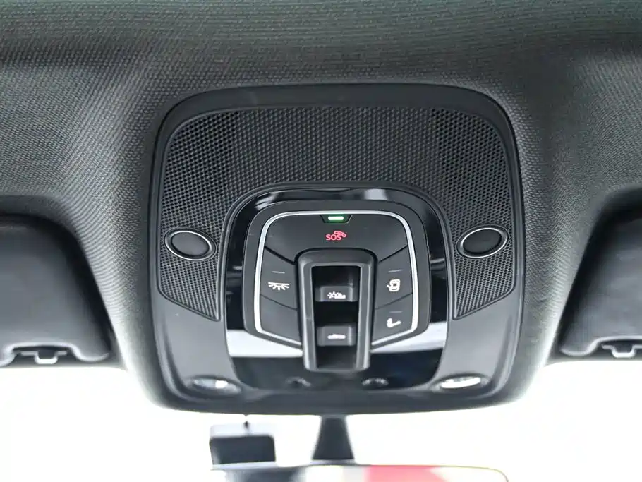 Audi A4L 2024 40 TFSI Luxury Dynamic фото 32