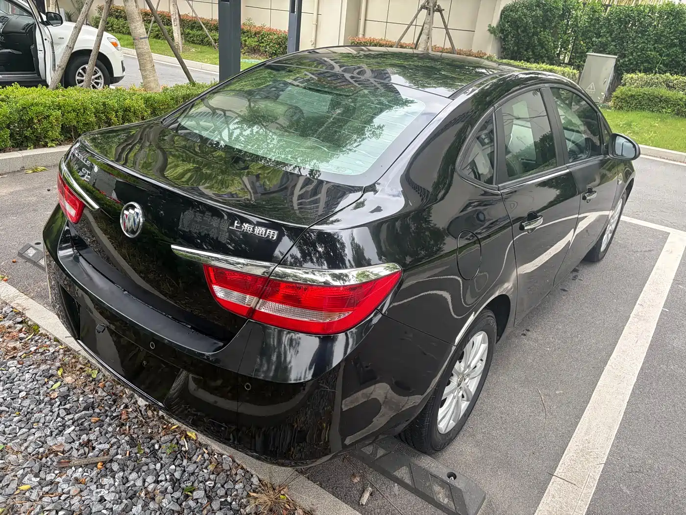 Buick Excelle 2013 GT 1.6L Automatic Fashion Edition фото 8