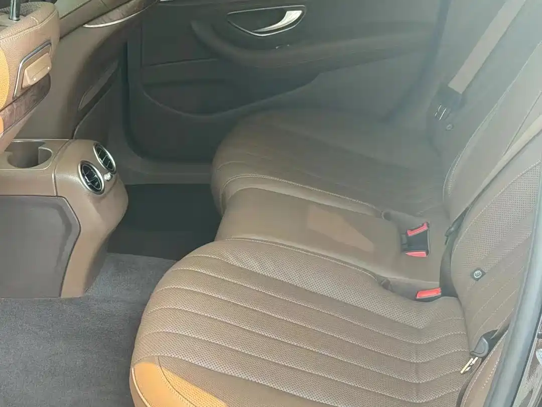 Mercedes-Benz E-Class 2020 Facelift E 300 L Exclusive фото 7