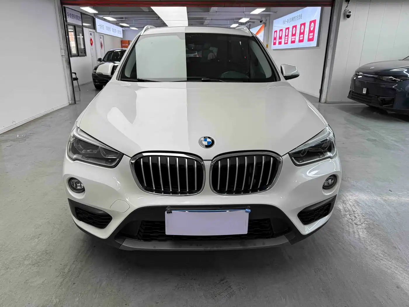 BMW X1 2018 sDrive20Li Leading Model фото 2