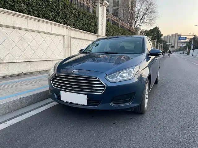 Ford Escort 2019 Facelift 1.5L Auto Premium Edition (TPMS) China VI