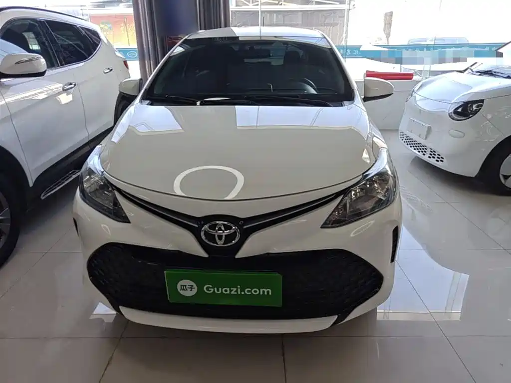 Toyota Vios FS 2017 1.5L CVT Fengchi Edition фото 3
