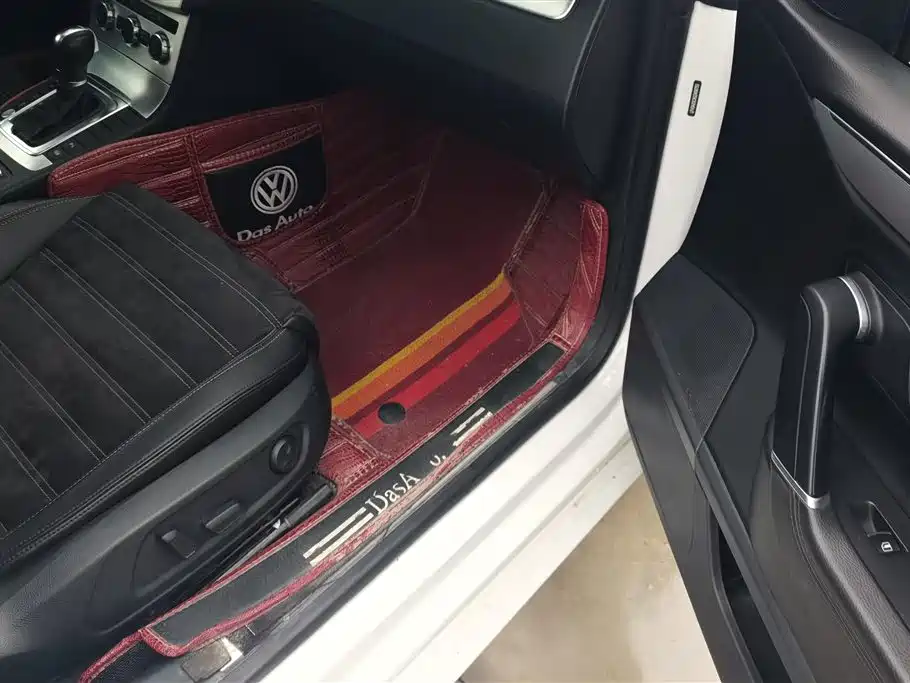 Volkswagen FAW-Volkswagen CC 2016 Model 1.8TSI Luxury фото 8