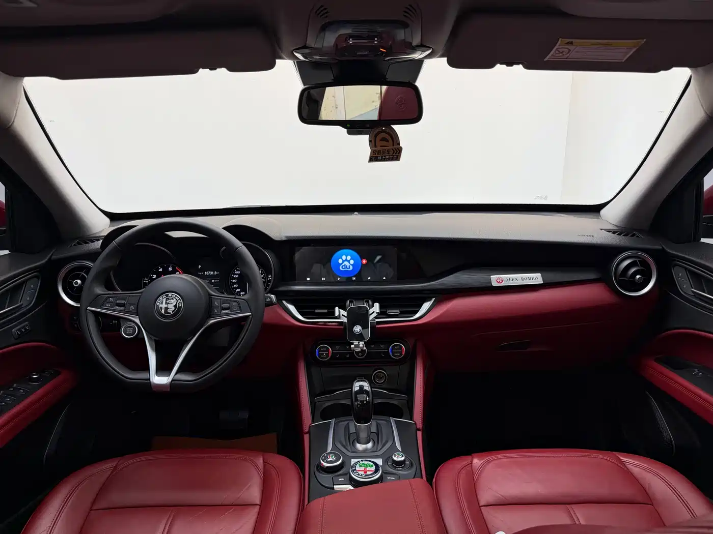 Alfa Romeo Stelvio 2019 2017 2.0T 200HP Elite