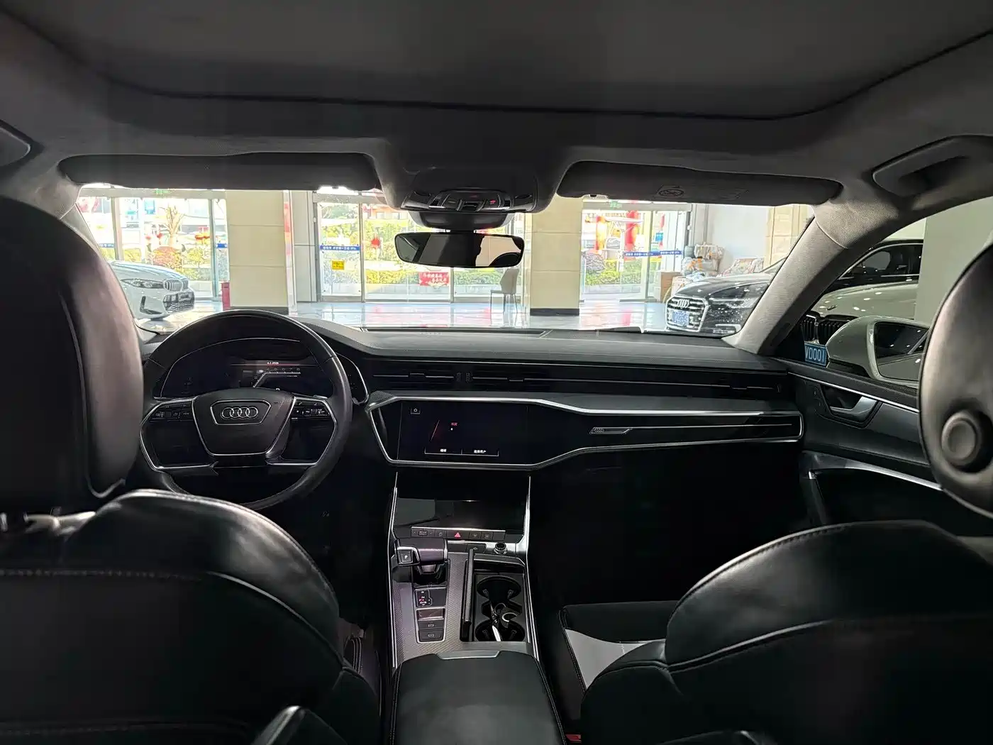 Audi A7L 2023 45 TFSI quattro S-line Black Warrior Edition фото 6