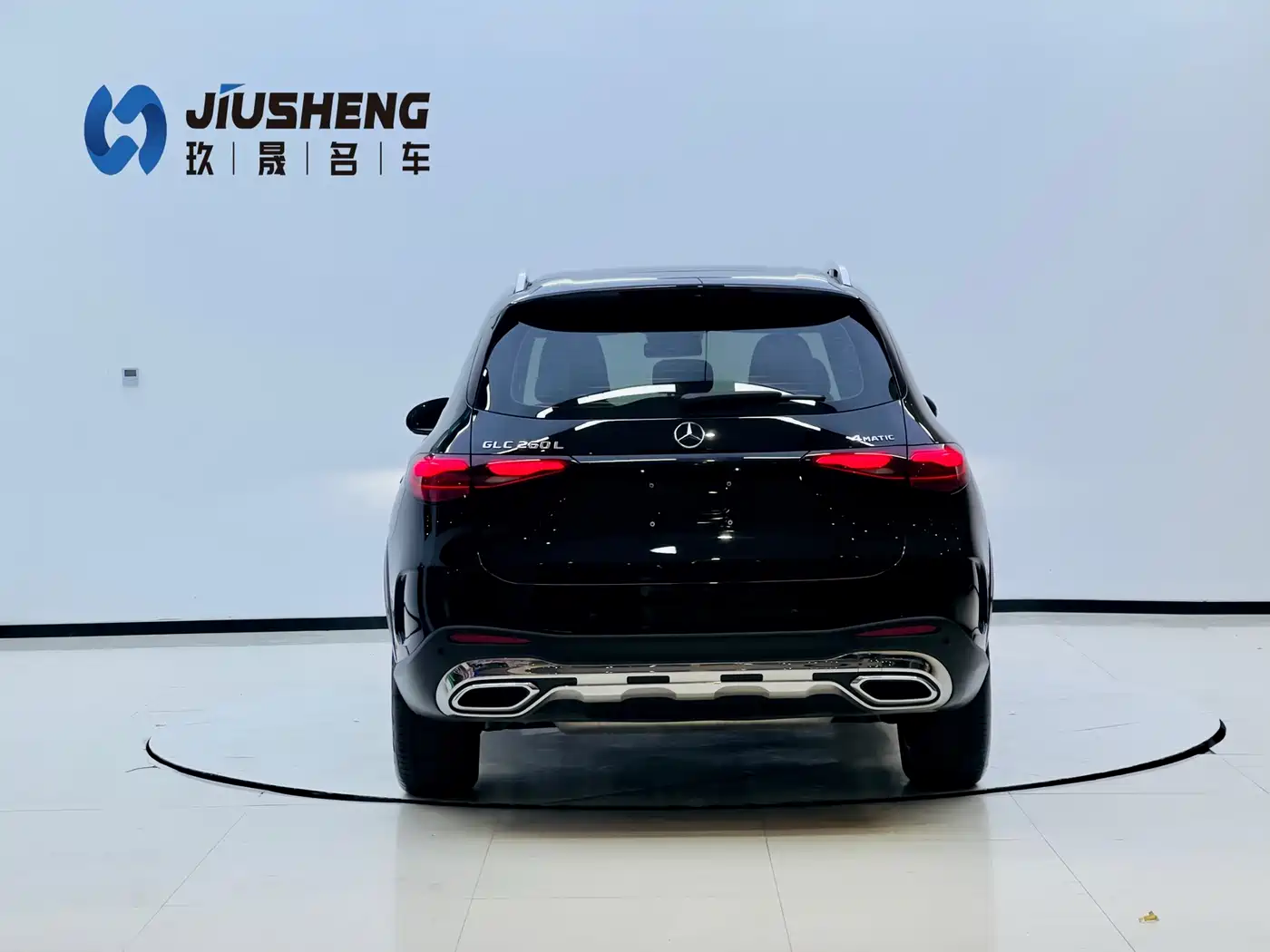 Mercedes-Benz GLC 2024 GLC 260 L 4MATIC Luxury 5-seater фото 4