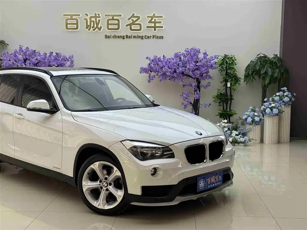 BMW X1 2015 Model sDrive18i Fashion Advanced Edition фото 5