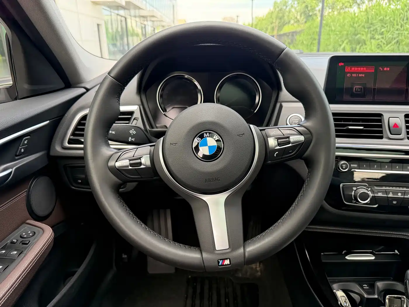 BMW 1 Series 2020 Model 120i M Sport Package фото 19