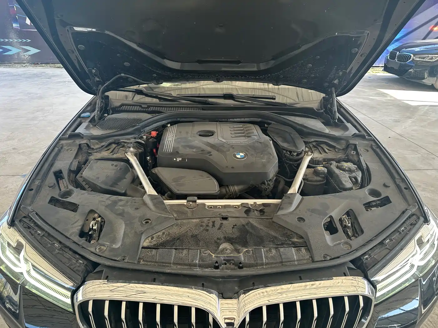 BMW 5 Series 2021 530Li Leading Luxury Package фото 16