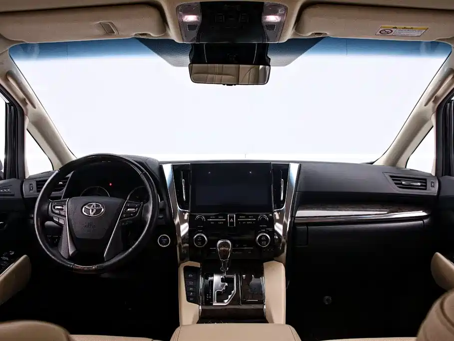 Toyota Vellfire 2020 Twin Engine 2.5L HV Premium Edition фото 5