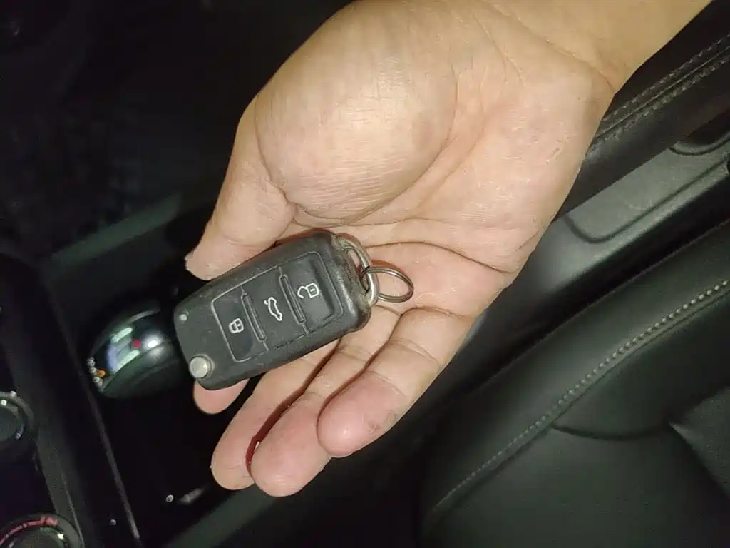 Volkswagen Sagitar 2017 230TSI Automatic Comfort фото 9