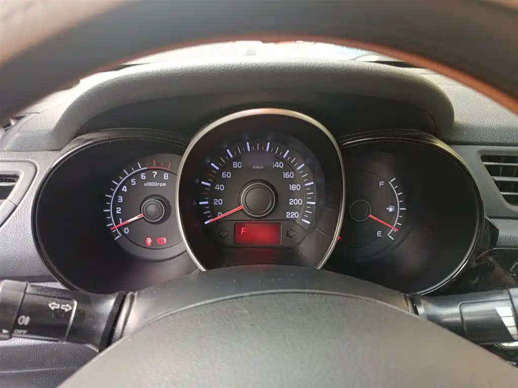 Kia K2 2015 Sedan 1.4L AT GLS фото 4