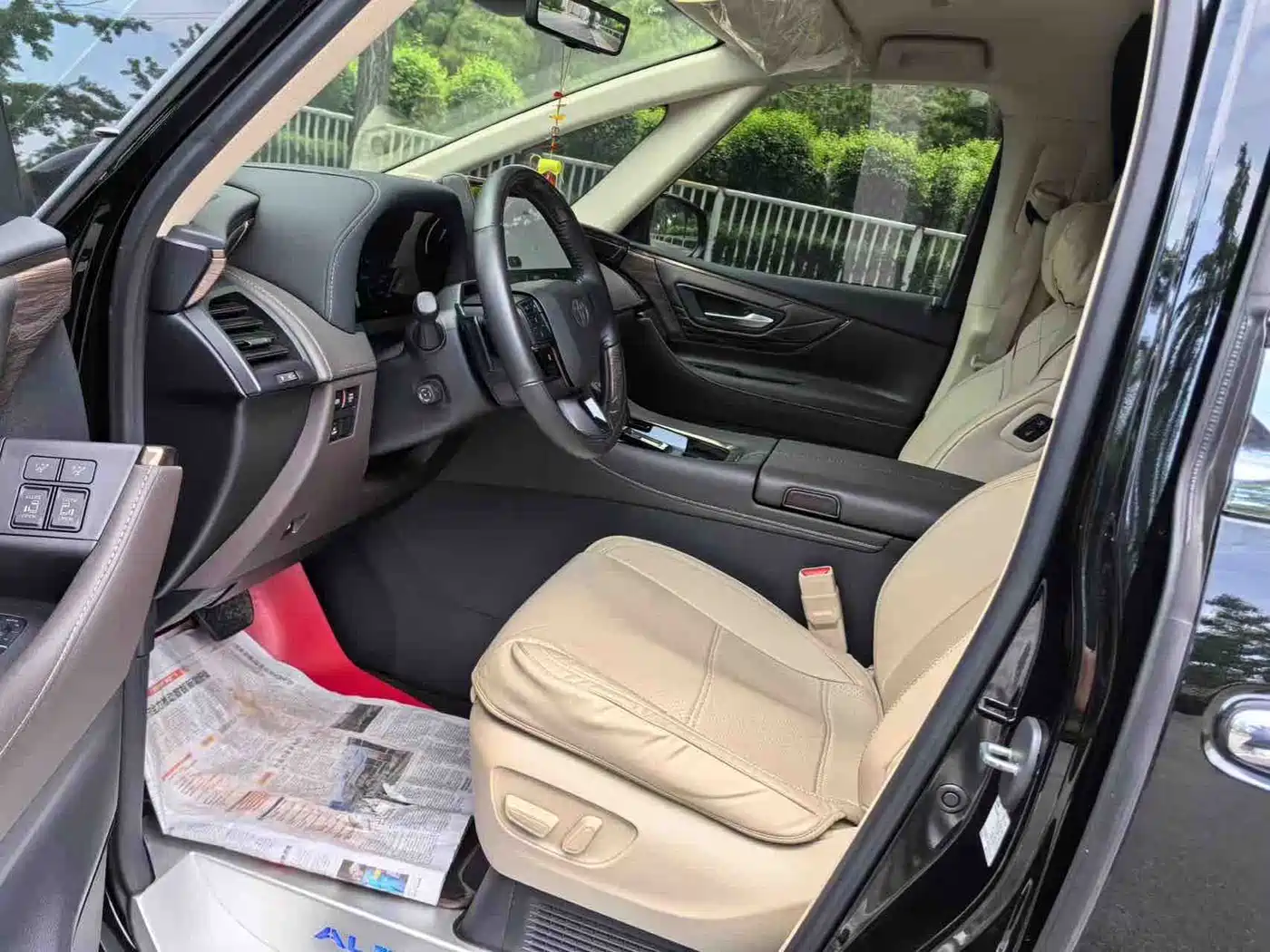 Toyota Alphard 2024 Hybrid 2.5L Prestige Edition фото 3