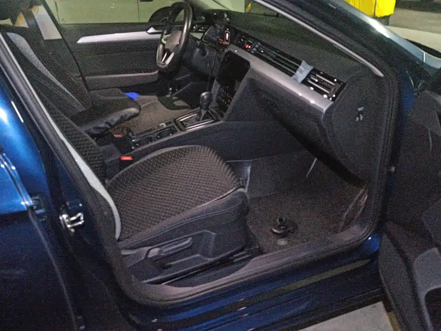 Volkswagen Weilan 2022 2021 2.0T Comfort Edition