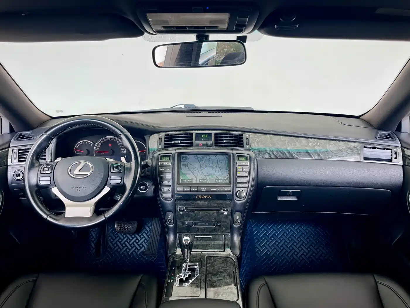 Toyota Crown 2005 Model 3.0L Royal Saloon фото 5