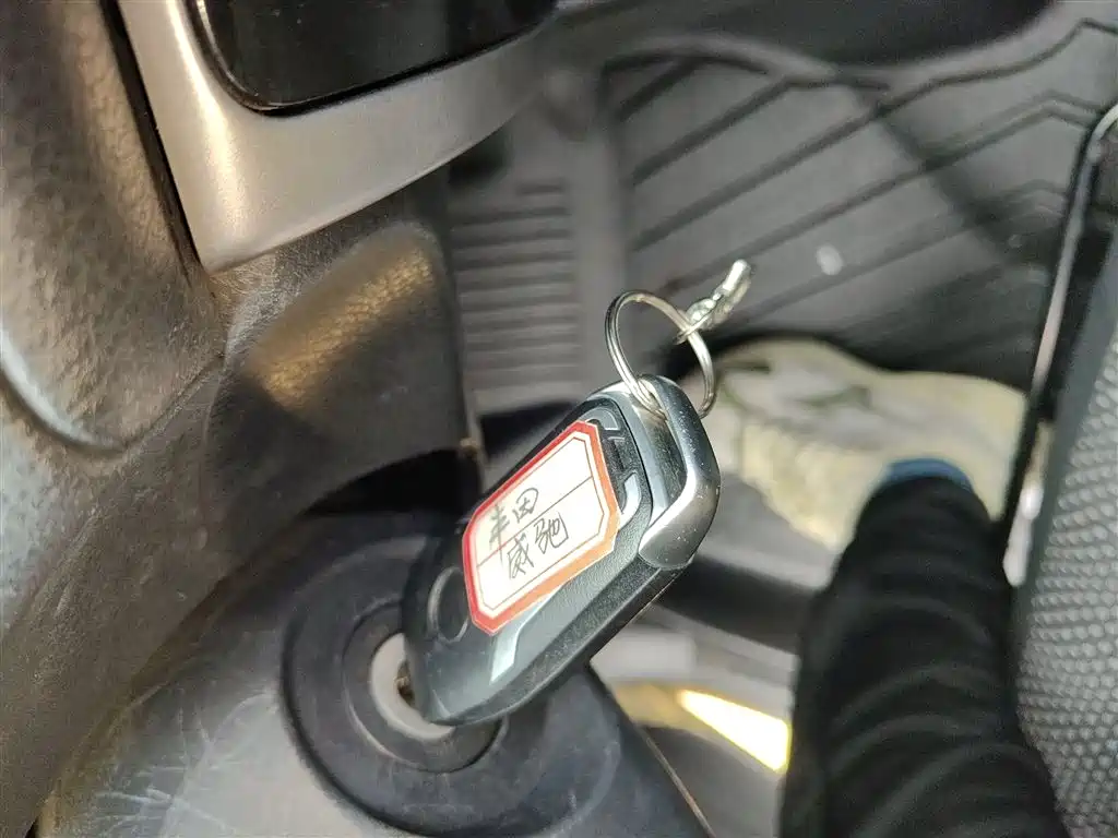 Toyota Vios 2017 1.5L CVT Pioneer фото 9