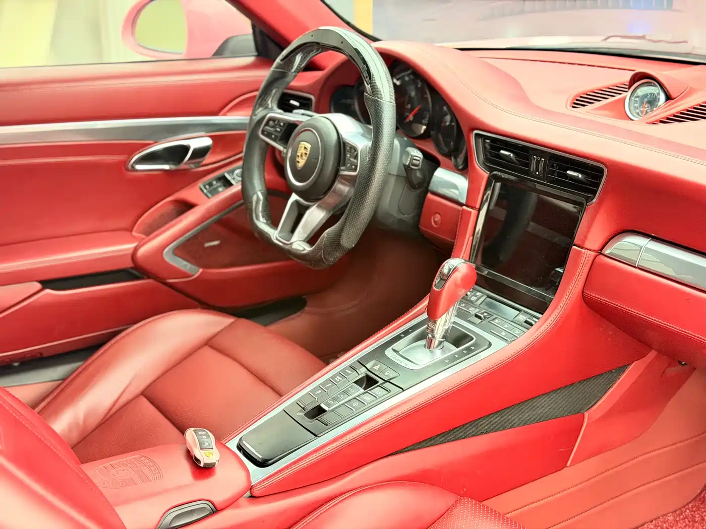 Porsche 911 2013 Carrera 4 Cabriolet 3.4L фото 12